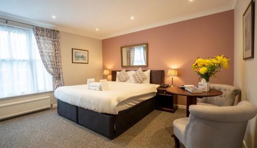 Superior Double Room with Kitchenette