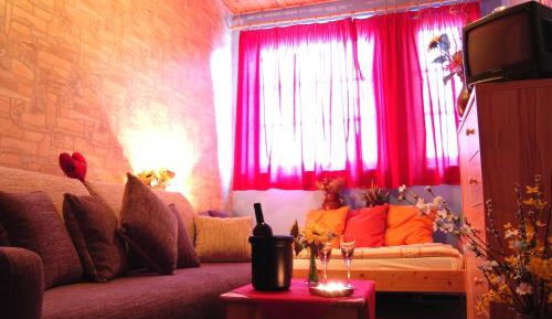 Room #36562207