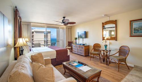 Unit #1018 Studio Ocean View
