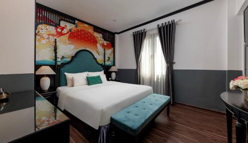 Superior Double or Twin Room with City View