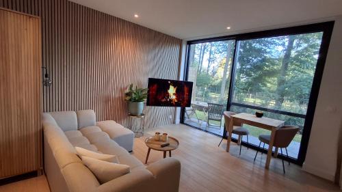 Deluxe King Studio
