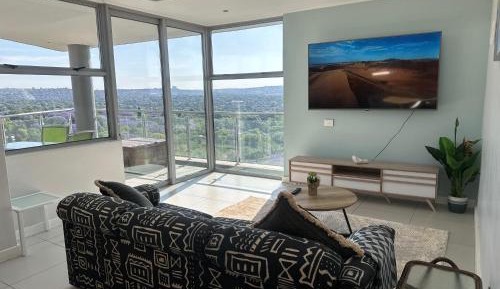 Two-Bedroom Deluxe Apartment with Balcony