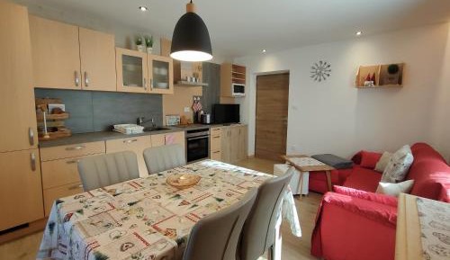 Superior One-Bedroom Apartment