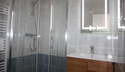 Two-Bedroom Deluxe Apartment