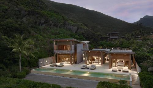Beachfront 4 Bedroom Pool Villa