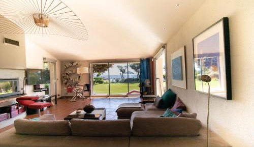 Villa with Sea View