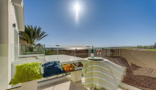 Villa - Beach Front