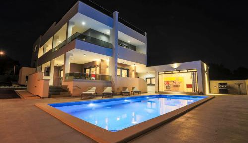 Villa with Private Pool