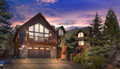 Seven-Bedroom House