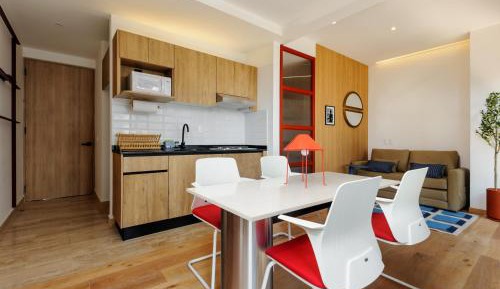 One-Bedroom Apartment with City View