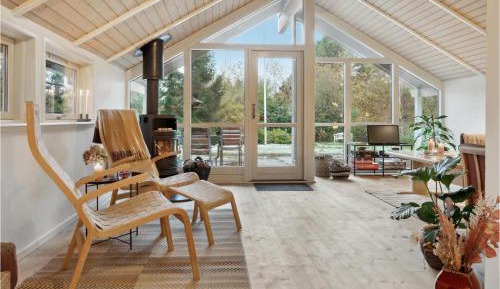 Four-Bedroom Holiday Home