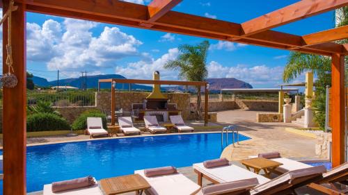 Two-Bedroom Villa with Private Pool