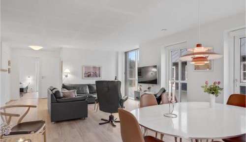 Four-Bedroom Holiday Home