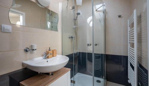 Classic Quadruple Room