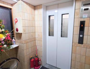 Double or Twin Room with Private Bathroom
