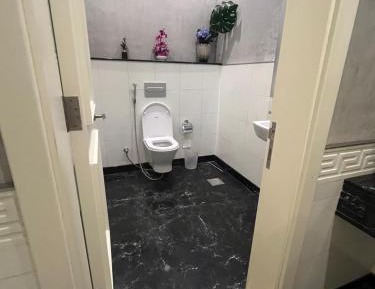 Four-Bedroom Luxury Apartment