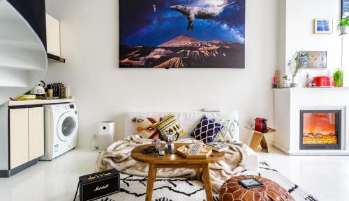 One-bedroom Loft Apartment 