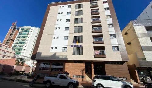 Three-Bedroom Apartment with Mountain View