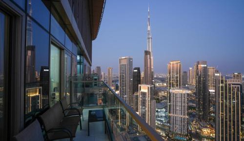 Two-Bedroom Apartment with City View