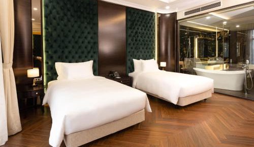 Junior Suite with Balcony