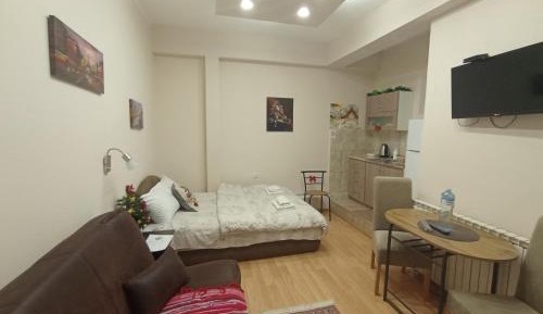 Family Studio