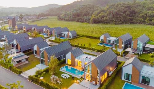 Deluxe Villa