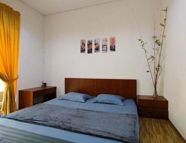 Family Room with Private Bathroom