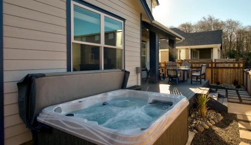 Three-Bedroom Holiday Home 