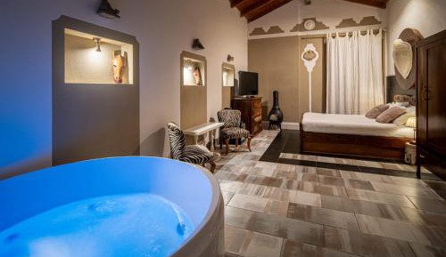 Suite with Sauna