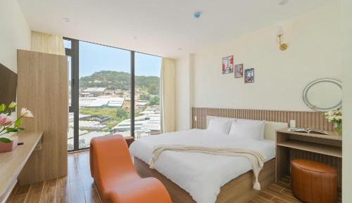 Double Room with Mountain View