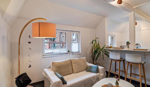 Superior One-Bedroom Apartment