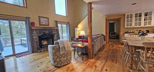 Four-Bedroom Holiday Home