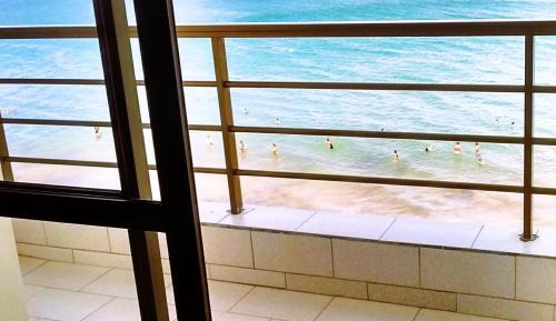 Two-Bedroom Apartment with Balcony and Sea View