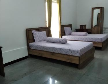 Twin Room with Private Bathroom