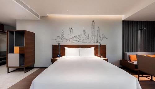 Executive Bay View King Room