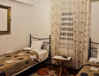 Twin Room with Private Bathroom