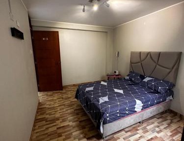 Standard Queen Room