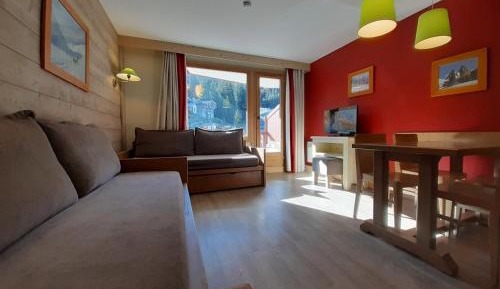 Apartment (5 Adults)