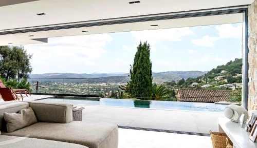 Villa with Sea View