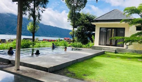 Double Room with Lake View