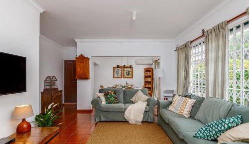 Three-Bedroom Holiday Home 