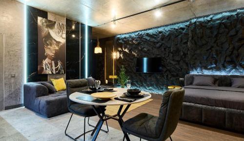 Apartment with City View