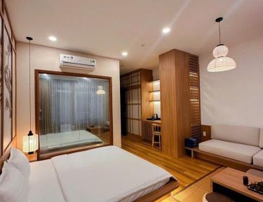 Deluxe Double Room with Balcony