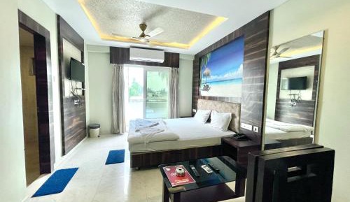 Room #1363387101