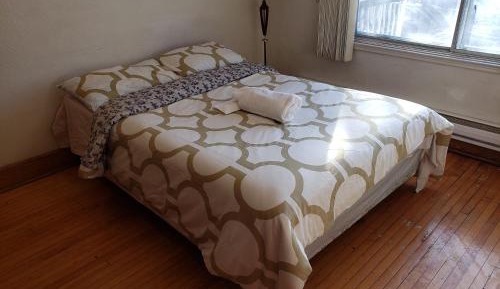 Double Room with Shared Bathroom