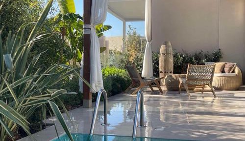 Villa with Private Pool
