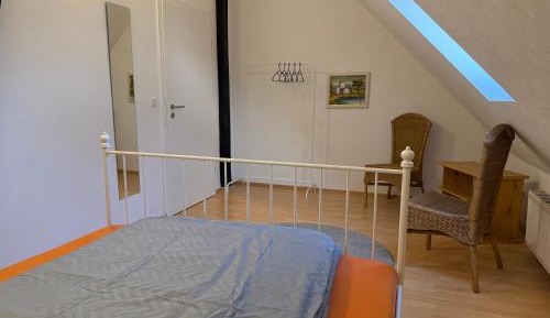 Standard Double Room with Shared Bathroom