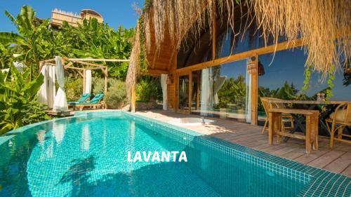 Bungalow with Sea View