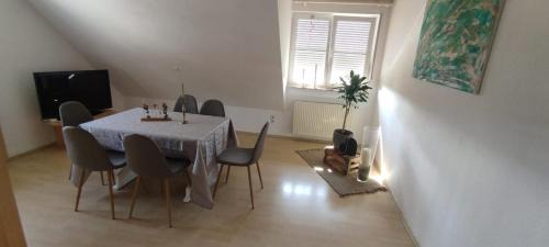 Apartment - Split Level