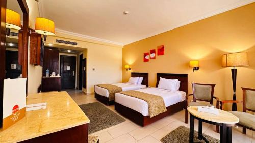 Standard Double Room with Garden View